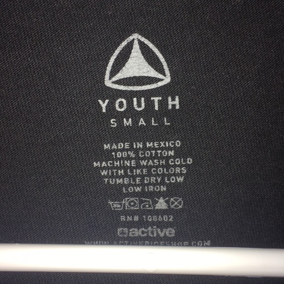 t-shirt - Picture 4 of 4